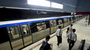Călătorilor nu le-a venit să creadă. Ce s-a întâmplat la metroul din Capitală în această după-amiază