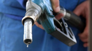 Se ieftinesc benzina si motorina! Calculeaza ce economii substantiale poti sa faci la un plin!