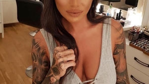 Roxana Vancea, îngrozită de noul coronavirus. Cum se protejează vedeta şi familia sa