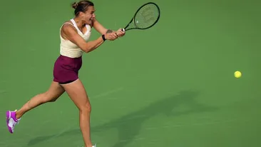 Finalista de la US Open a dat cu racheta de pământ și și-a înjurat antrenorii. „I-am concediat”. Totul s-a petrecut în fața camerelor de filmat