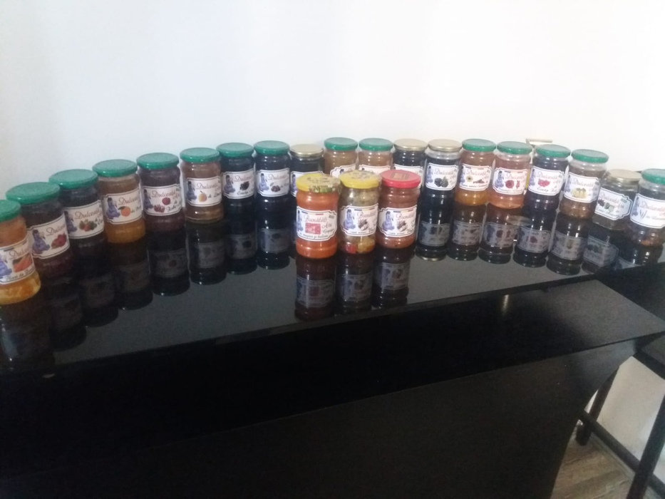 Aurel produce nu doar zacuscă, ci și dulceață