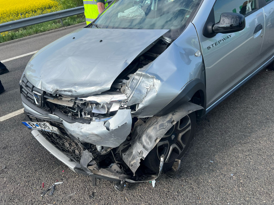 Vacanța de 1 Mai a început prost! Accident cu 6 mașini pe Autostrada A2, sensul Bucureşti – Constanţa