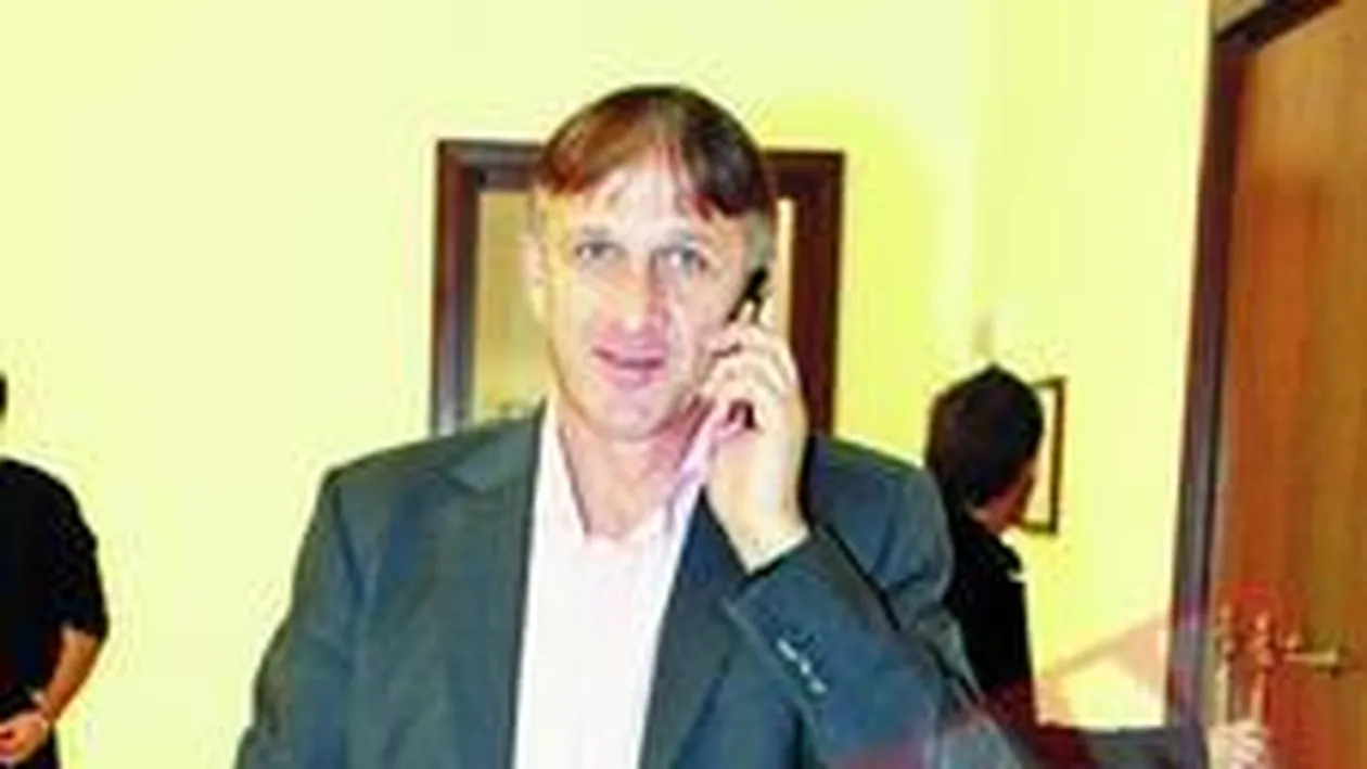 Raluca Turcan si Emil Sandoi, in pasi de vals