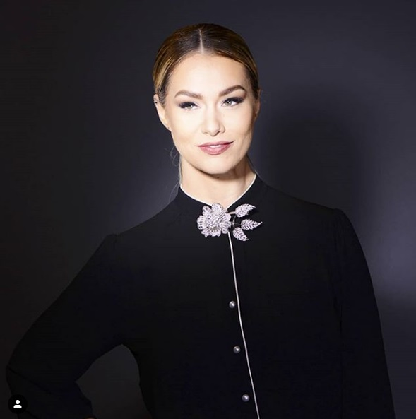 Feli, sărutată în văzul tuturor de iubitul ei! Prima poză cu chipul lui Cătălin