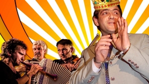 Au făcut mega-chef cu lăutari la eliberarea ”Regelui lumii interlope”!
