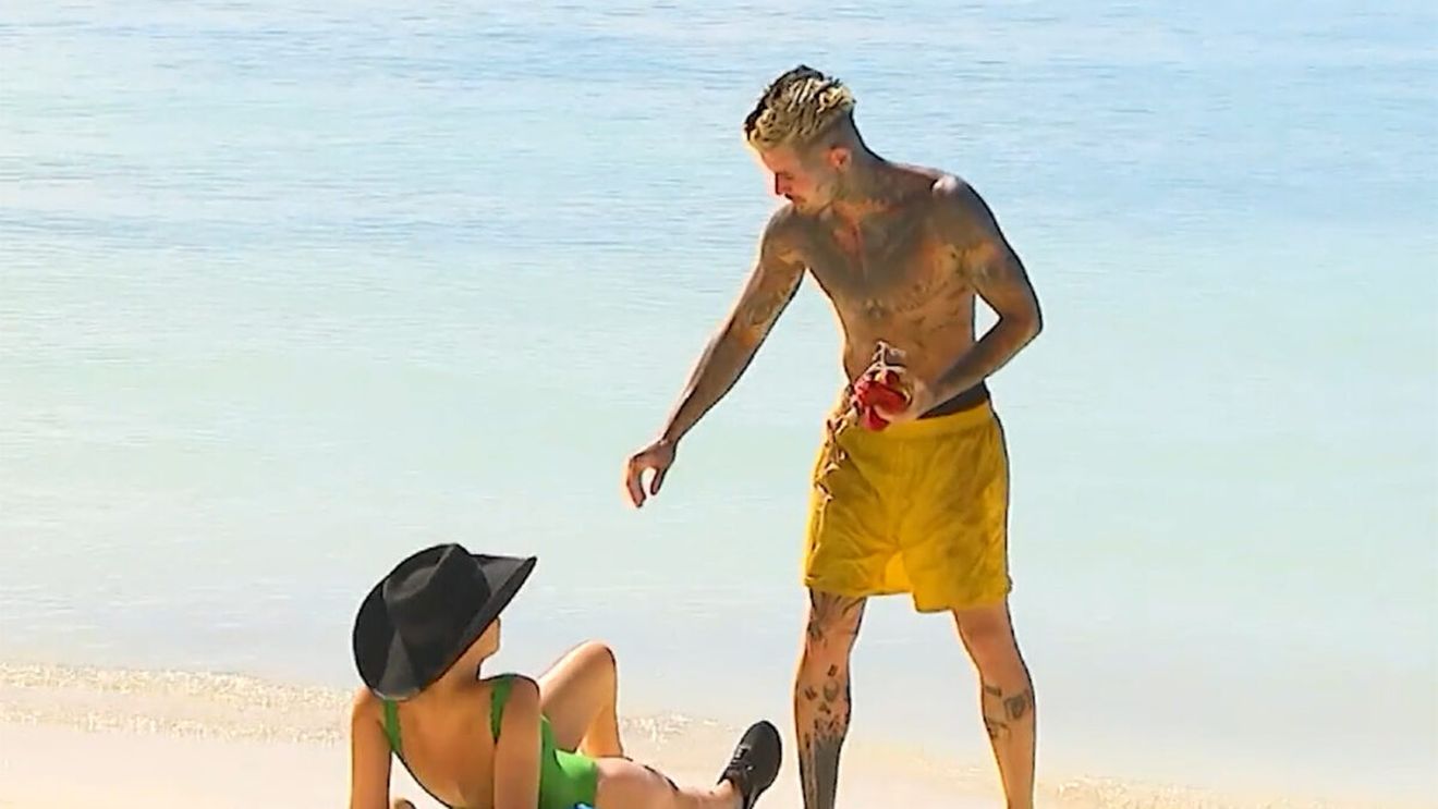 Primul cuplu format la Survivor All Stars de la Pro TV? Zanni + o "războinică"