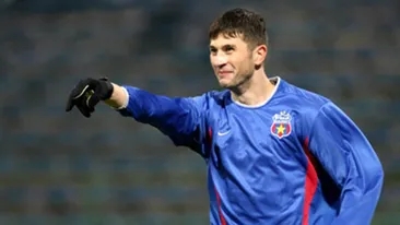 Ce face fotbalistul BlocNotes dupa ce a fost deportat de mexicani in Romania! Implica o femeie si o echipa mica din Urziceni