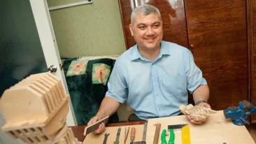 Asta e fiul ADEVARAT al lui Pinocchio! Traieste in Ucraina si se pregateste de nunta! Vezi cum arata! :))