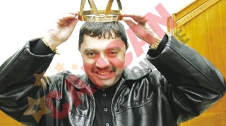 Rockerul Nicolae Guta: "Eu sunt ca si Michael Jackson, bag operatii la nas fara numar!"