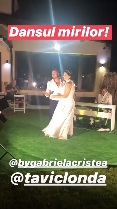Gabriela Cristea a surprins și cu a doua rochie de mireasă! A îmbrăcat una transparentă și i s-a văzut lenjeria intimă