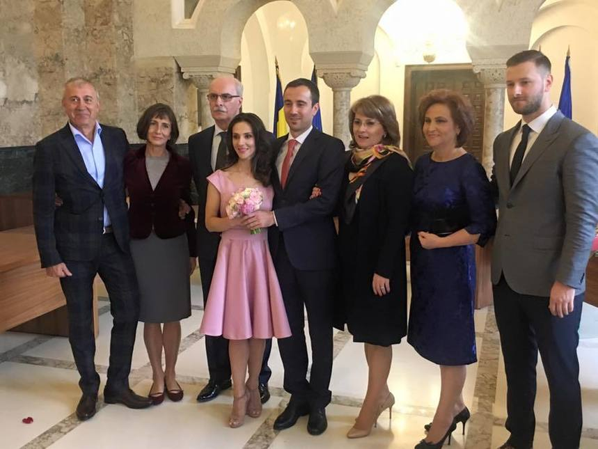 Mariana Bitang și Octavian Bellu, apariție de colecție! Cum au venit la premiera filmului “Faci sau taci”