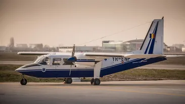 Detaliul CUTREMURATOR din ultima fotografie cu AVIONUL in care Adrian Iovan avea sa-si piarda viata! Ce se vede pe aeronava