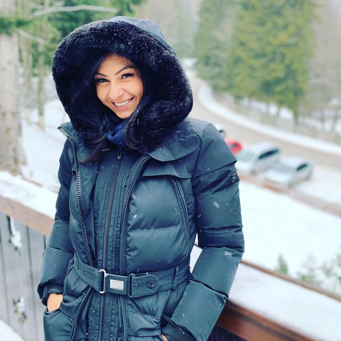 Durere de nedescris! Cristina Nedelcu  a căzut și și-a rupt ambele picioare: “Două luni în gips“