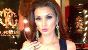 Ramona Gabor, in culmea fericirii! Cea mai importanta persoana din viata ei o viziteaza in Dubai! Crezi ca e Monica?