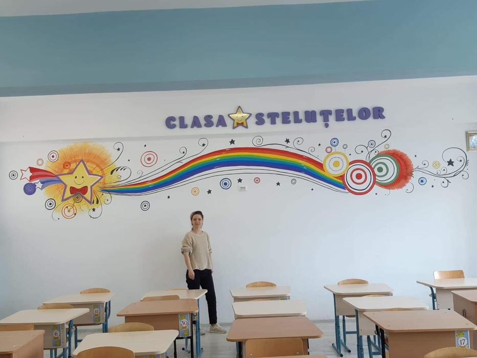 "Clasa Steluțelor" îi așteaptă pe copii