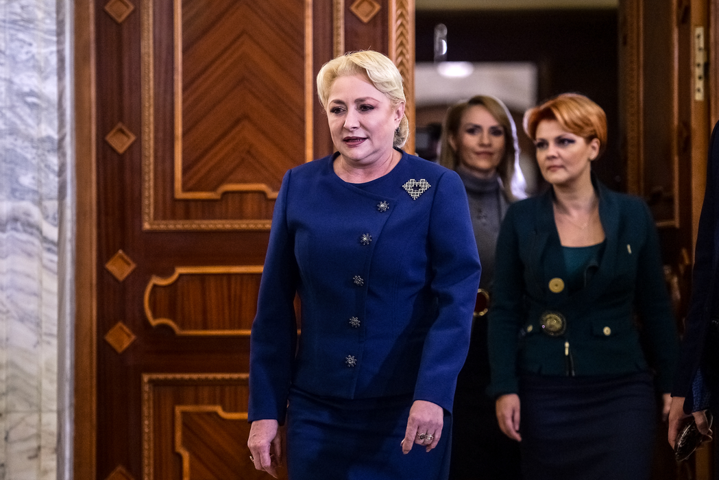 Viorica Dăncilă, alături de Lia Olguța Vasilescu