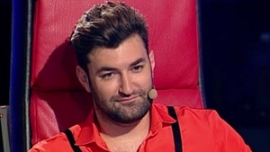 "Vreau sa-l pup pe Smiley!" si "Hai sa-ti dau un pupic!". Smiley si Pavel Bartos au frant inimi, sambata seara, la Vocea Romaniei