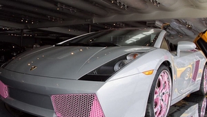 De vanzare Lamborghini roz