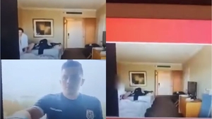 Gafa unui jurnalist, în timpului unui live, care i-a lăsat mască pe telespectatori. Ce s-a întâmplat în primele secunde când a intrat în direct, dintr-o cameră de hotel