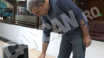 Super-exclusivitate naţională. Tudose are bile! Video exclusiv INCREDIBIL cum a fost filmat acum Premierul României. Cu cine a petrecut şeful Guvernului în ajun de Revelion...