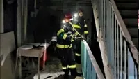 Incendiu la un bloc din Giurgiu! Focul ar fi izbucnit de la câteva lumânări uitate aprinse