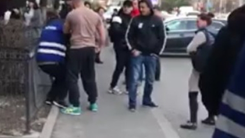 O adolescentă de 15 ani a circulat cu RATB-ul fără card de călătorii, iar controlorii au prins-o! Tânăra şi-a sunat tatăl, iar ce a urmat e şocant