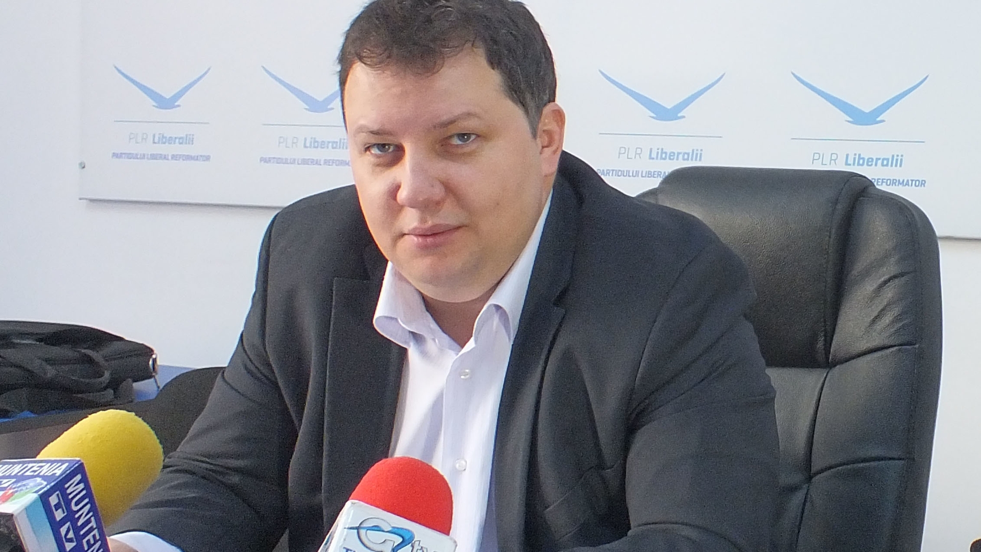 Ministrul Energiei, declaraţie halucinantă despre preţul benzinei: N-am carnet, nu sunt şofer. Nu alimentez şi nu cunosc preţul”