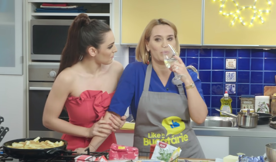 Andreea Esca a dezvăluit ce emisiune va prezenta după ce pleacă de la pupitrul Știrilor Pro TV