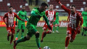 „Câinii” înving la Arad și rămân în cursa pentru play-off!