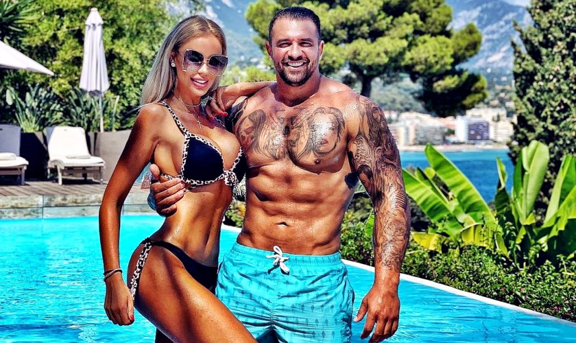 Bianca Dragusanu si Alex Bodi în vacanță  (2020)