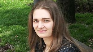 Poliţista care a făcut atac de panică după ce i s-a spus să circule cu Logan-ul a ieşit din sistem! Cât a rezistat în Poliţie