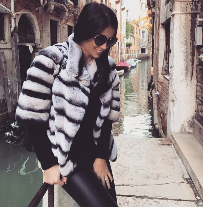 Cătălin Cazacu se iubeşte cu o bombă sexy! Ana îi ţine pumnii strânşi campionului, plecat în Republica Dominicană, la Exatlon!