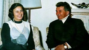 Nu e banc! Câte case avea, de fapt, Nicolae Ceaușescu. Vilele de lux erau amenajate după placul Elenei Ceaușescu