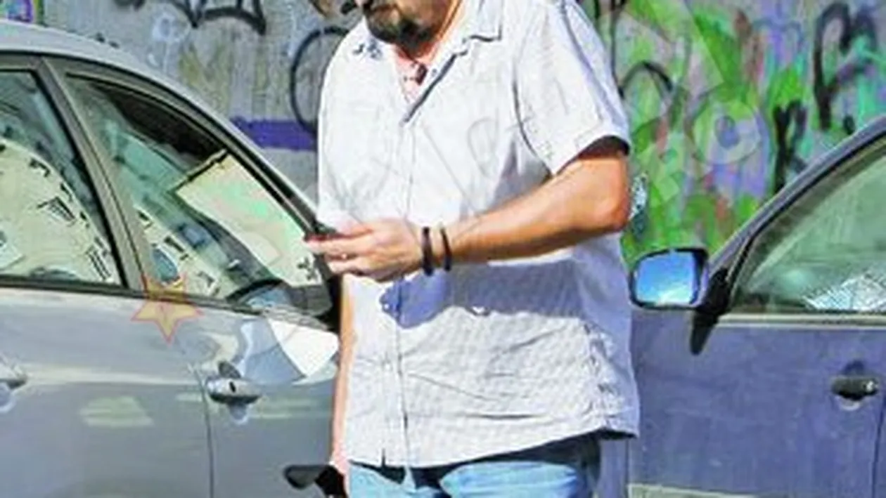 Petru Mircea are, in sfarsit, permis! Umbla cu masina Madalinei Manole