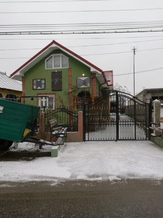 Tatăl Denisei a transformat în ”muzeu” casa unde a crescut regretata artistă