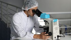 Descoperirea care ar putea schimba viitorul medicinei. Încă un bolnav care s-a vindecat de HIV fără tratament