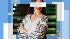 Sexy-folclorista înșelată chiar înainte de nuntă cu cea mai bună prietenă a primit vestea cutremurătoare! ”A murit fostul meu iubit!”