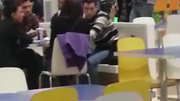 Mircea Solcanu merge intotdeauna ...pe clasic! Vezi cum a ales prezentatorul TV sa-si petreaca o seara de marti si cu cine!