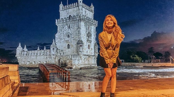 Andreea Bălan, vacanță de vis în Portugalia! A plecat cu nou iubit?