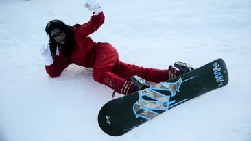 Impatimita a sporturilor de iarna, Wanda si-a riscat viata pe partie. Vezi ce sport extrem periculos a facut si cum s-a simtit