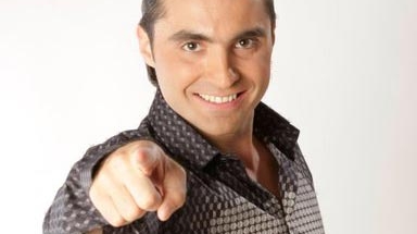 Imagini in premiera cu fetita lui Pepe! Artistul vine diseara la CANCAN TV unde va vorbi despre "meseria" de tata