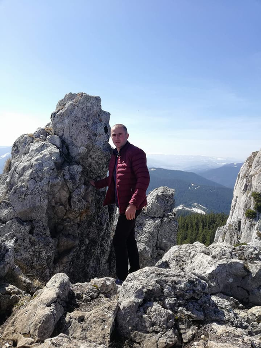 Bărbat de 30 de ani, mort într-o pădure, la Vama, strivit de o creangă de copac