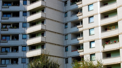 Atenție, locatari! Amenzi uriașe pentru românii care locuiesc la bloc