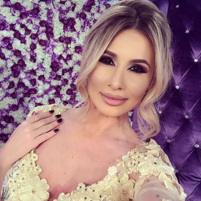 Cătălin Scărlătescu, în ipostaze tandre cu o prezentatoare TV
