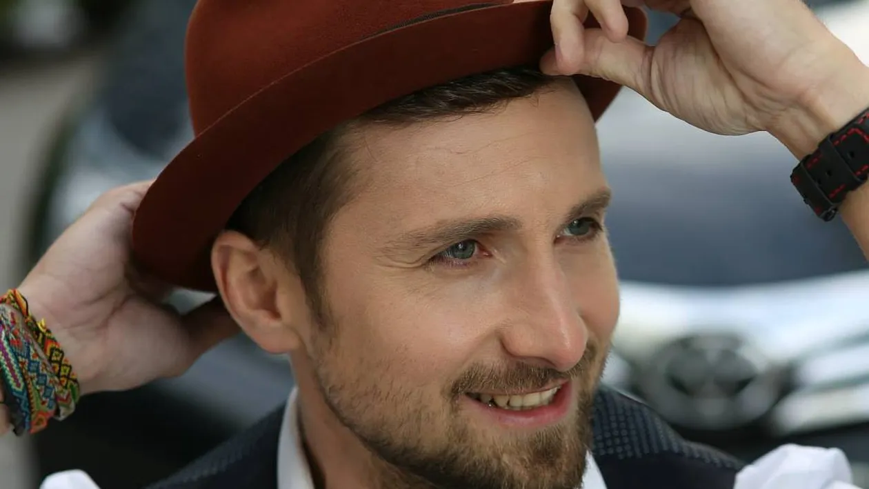 “Amanta” lui Dani Otil a ajuns sa faca asta in Antena, doar pentru a ajunge si ea pe sticla! Ce plan a pus la cale!