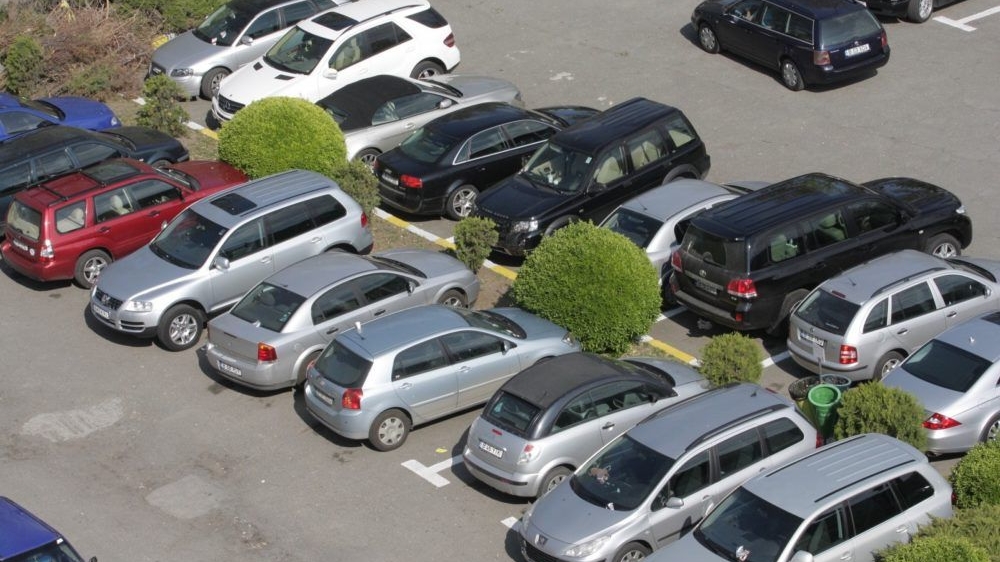 Un bărbat din Cluj a avut parte de o surpriză teribilă atunci când a ajuns lângă autoturismul parcat: ”E prima oară când văd asta...”