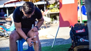 Accidentări în lanț la Asia Express! Liviu Vârciu și Vica Blochina, plini de sânge. Au avut nevoie de îngrijiri medicale