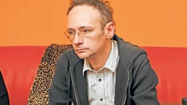 Mama lui Mihai Albu a fost operată! Mesajul creatorului de încălțăminte: ”Aștept să o iau acasă!”