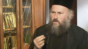 Părintele Iustin Miron, despre Post: ”Mai puțină hrană trupească și mai multă hrană duhovnicească” | VIDEO