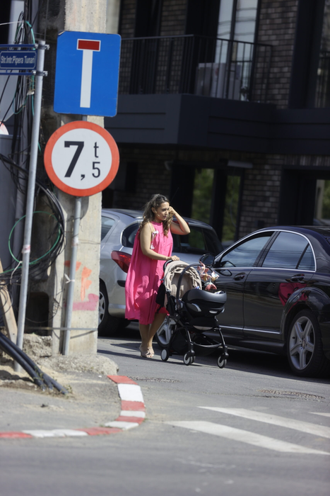 Invitații nu s-au lăsat așteptați (Foto: CANCAN.RO)